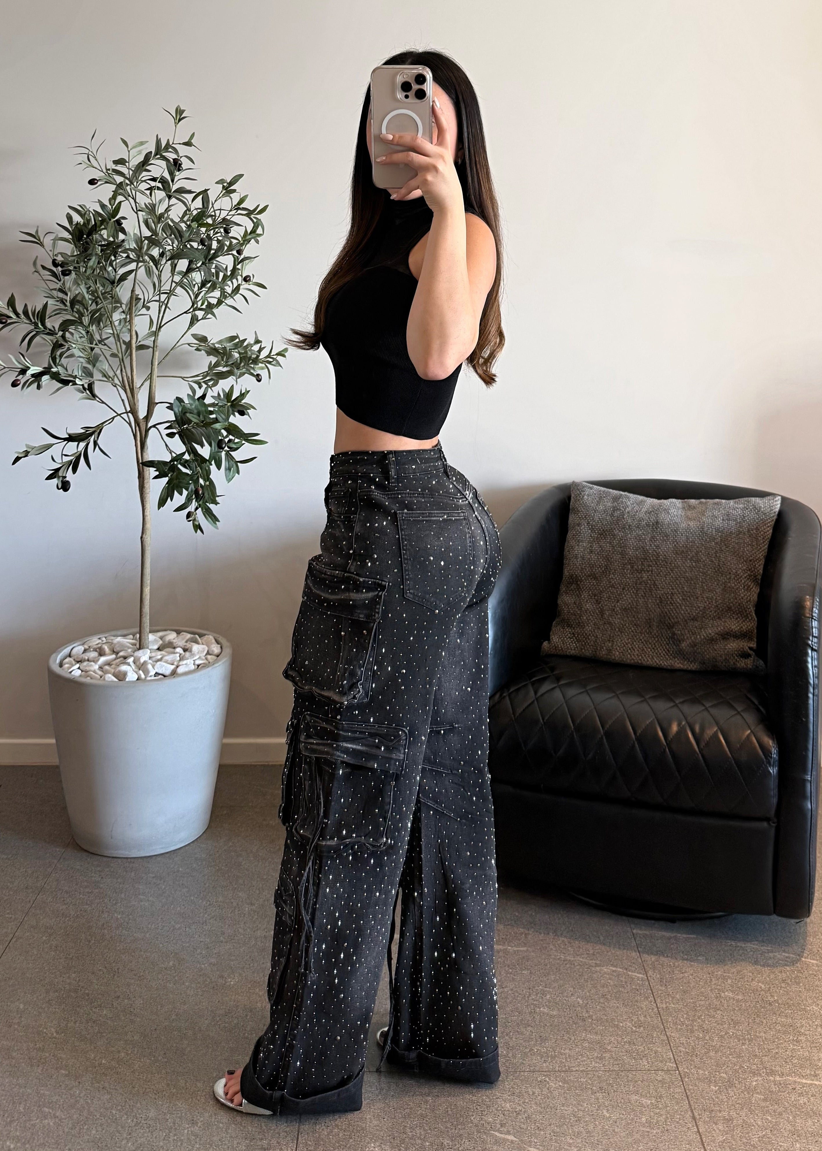 Jeans cargo de piedras