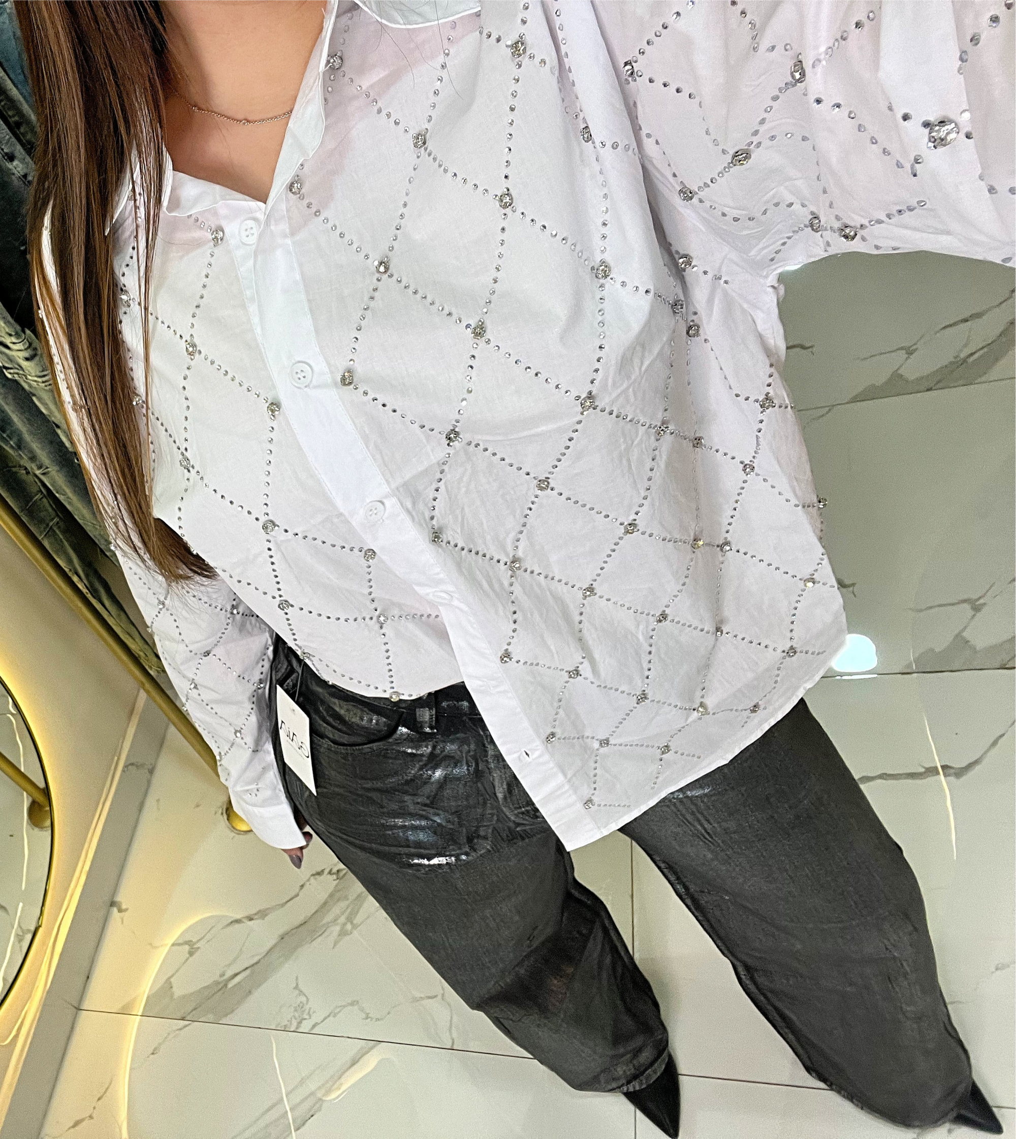 CAMISA OVERSIZED DE CRISTALES