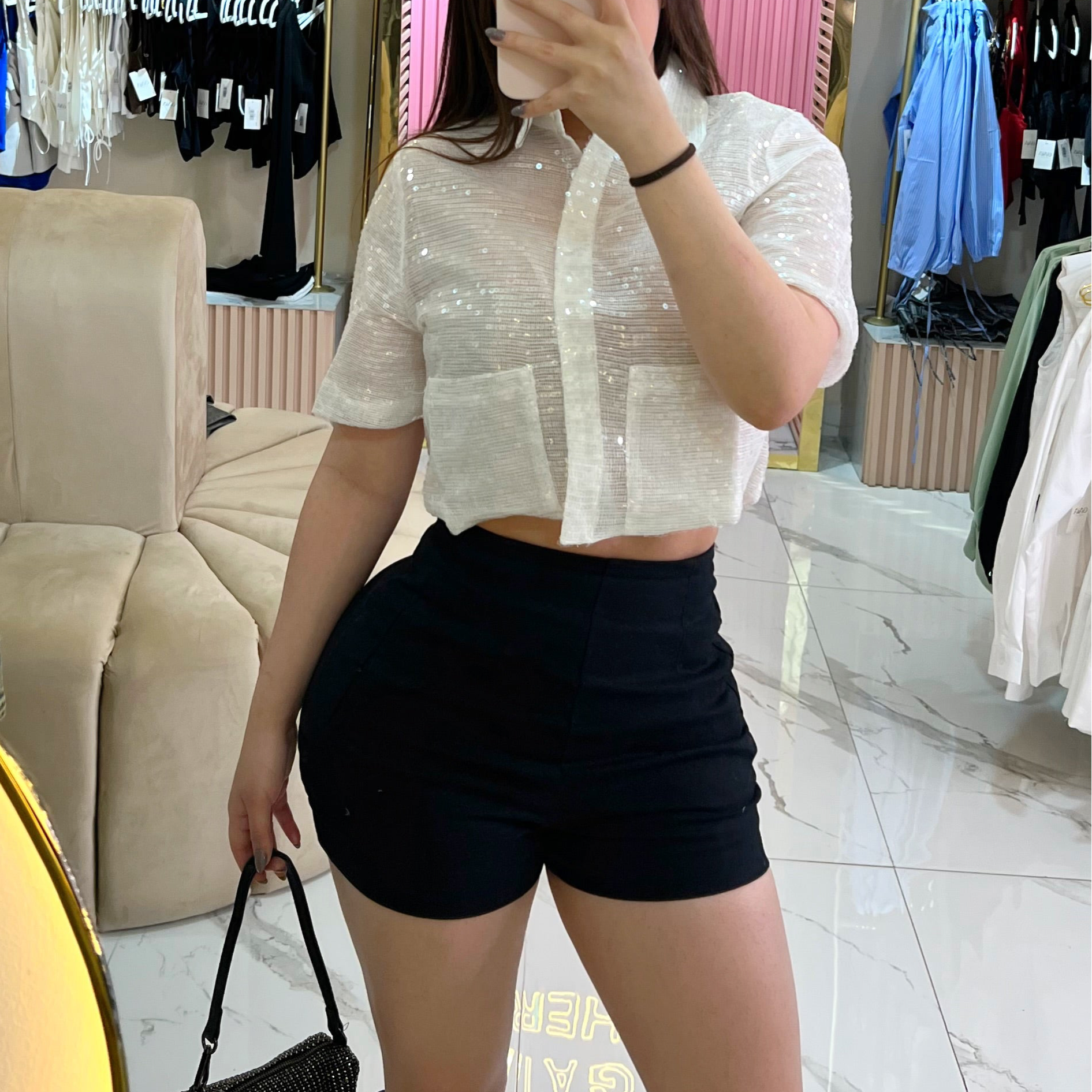 CAMISA CROP LENTEJUELA